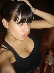 women horny singles Mundelein